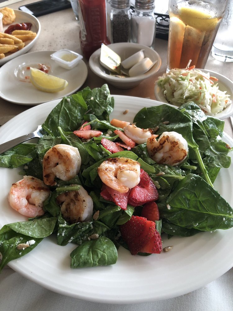 BRACKETT’S OCEANVIEW RESTAURANT 50 Photos & 91 Reviews 25 Main St