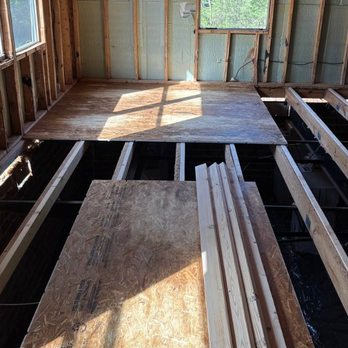 Handylla - New floor installation - Handyman Near Me - Charlotte , North Carolina Handylla - New floor installation - Handyman Near Me - Charlotte , North Carolina