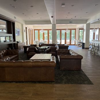 Four Points by Sheraton Santa Cruz Scotts Valley - September 19, 2026 - Hotel lobby. - Hotels Near Me - Scotts Valley, California