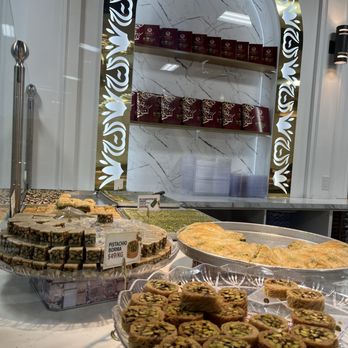Crown Pastries - Bakeries Near Me - Toronto, Ontario