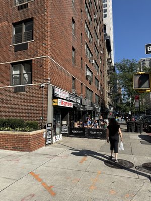 Ella's Cafe Espresso & Wine Bar by null