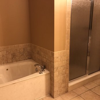 Fort Harrison State Park Inn - Hotels Near Me - Indianapolis, Indiana