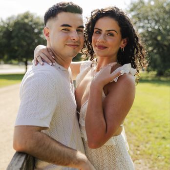 Ariel Hernandez Photography - Austin Engagement photographer - Session Photography Near Me - Jarrell, Texas