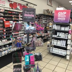 Sally Beauty - Interior