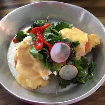 Biscuit Head - Asheville Eggs Benedict - Cafes Near Me - Asheville, North Carolina Biscuit Head - Asheville Eggs Benedict - Cafes Near Me - Asheville, North Carolina