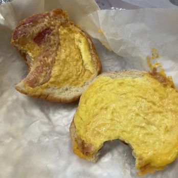 Gregorys Coffee - Breakfast  The New Yorker - Coffee & Tea Near Me - Forest Hills, New York