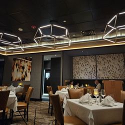 Ruth's Chris Steak House - Pretty inside decor.