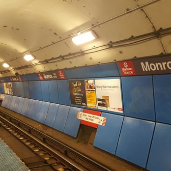 CTA Monroe - Red Line Station - Public Transportation Near Me - Chicago, Illinois