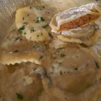 Fabio On Fire - Short Rib Ravioli - YUM!  The short rib filling (shredded meat) is tender & delicious, and the creamy sage sauce is perfect. - Pizza Near Me - Peoria, Arizona