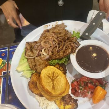 Chichen Itza Restaurant - Bistec a la Yucateca- - Mexican Near Me - Los Angeles, California Chichen Itza Restaurant - Bistec a la Yucateca- - Mexican Near Me - Los Angeles, California