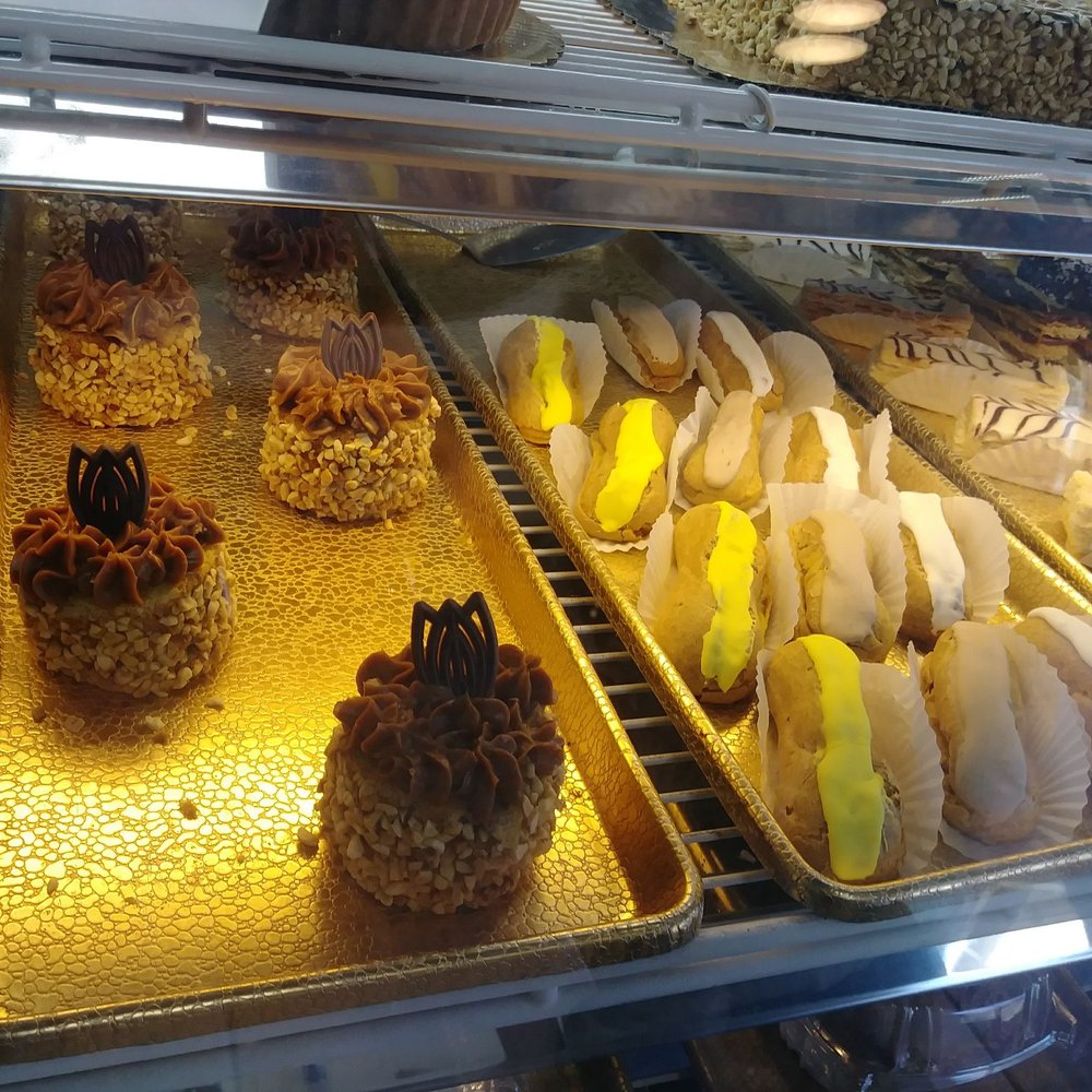 Bariloche Gourmet - Bakeries Near Me - Miami, Florida