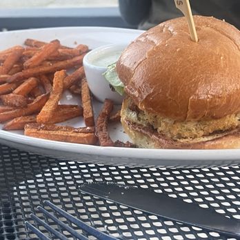 Duke's Seafood Greenlake - Crab Cake Patty Duke Combo Wombo Lunch: sweet potatoes fries - American Near Me - Seattle, Washington Duke's Seafood Greenlake - Crab Cake Patty Duke Combo Wombo Lunch: sweet potatoes fries - American Near Me - Seattle, Washington