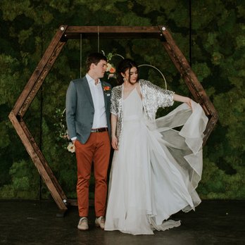 Nuorikko - Bridal Near Me - Denver, Colorado