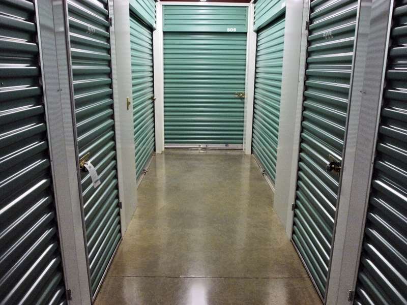 EXTRA SPACE STORAGE Updated September 2024 19 Photos 2860