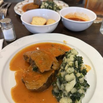 Fuzi Pasta Co - Pot roast - Pasta Shops Near Me - Fresh Meadows, New York