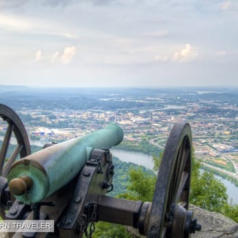 Point Park - A canon overlooks downtown Chattanooga from Point Park in Lookout Mountain, Tennessee. - Parks Near Me - Chattanooga, Tennessee