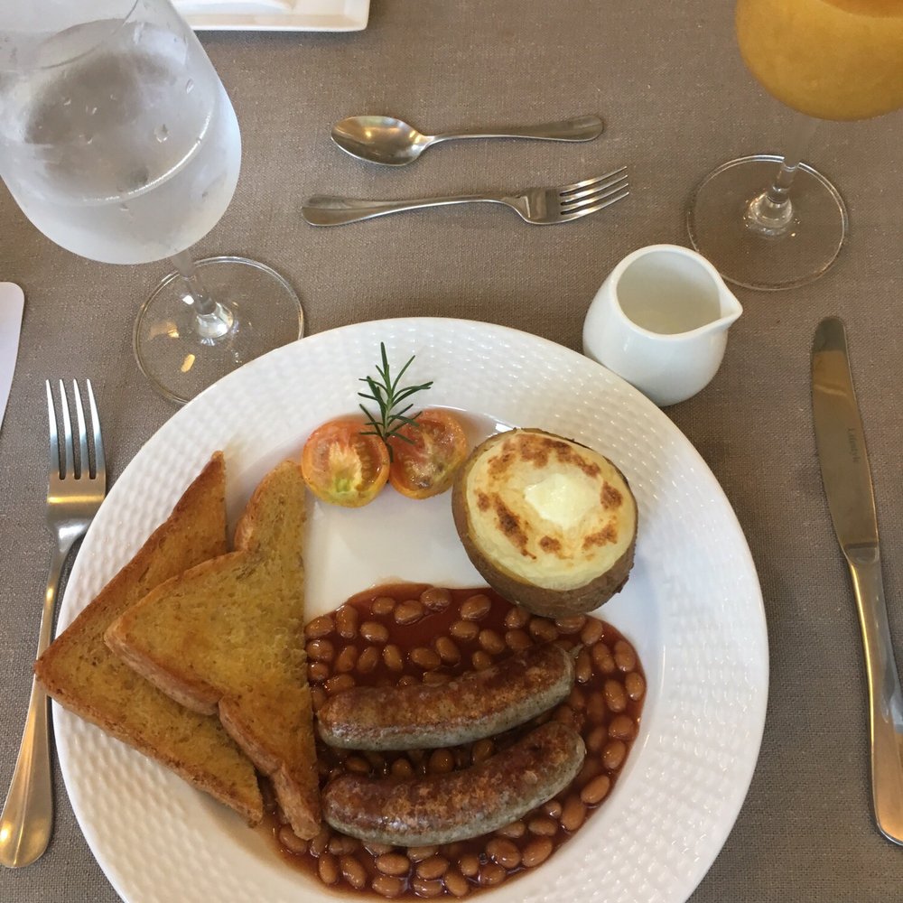 Cliffhouse - Breakfast at the inn - Active Life Near Me - Tagaytay, CAV