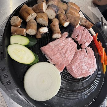 Don Blanc - Large intestines and pork jowl - Korean Near Me - Oakland, California