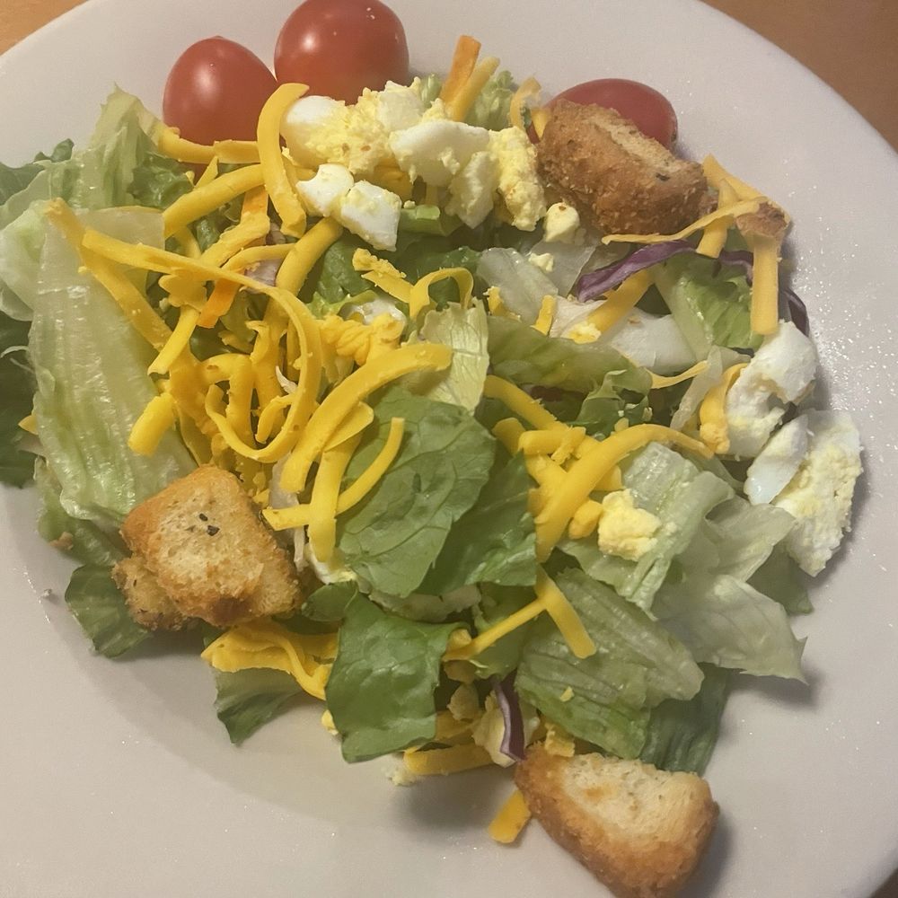 Texas Roadhouse - House Salad - Steakhouses Near Me - Littleton, Colorado Texas Roadhouse - House Salad - Steakhouses Near Me - Littleton, Colorado