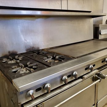 Jr General Services - A restuarant stove professionally degreased and steam cleaned to perfection. Quality work for all of our customers. - Home Cleaning Near Me Jr General Services - A restuarant stove professionally degreased and steam cleaned to perfection. Quality work for all of our customers. - Home Cleaning Near Me