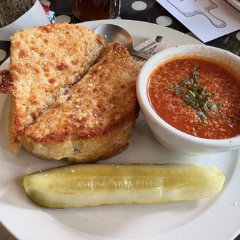 The Bistro At Annie's - Grilled cheese and tomato soup - New American Near Me - Lakeside, Arizona The Bistro At Annie's - Grilled cheese and tomato soup - New American Near Me - Lakeside, Arizona