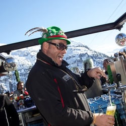 Burg Hotel - BURG BAR direkt an der Skipiste