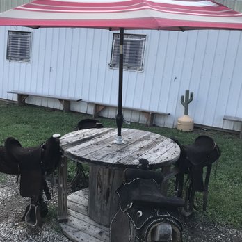 Pine Dell Horse Farm - Venues & Event Spaces Near Me - Pleasant Hill, Missouri