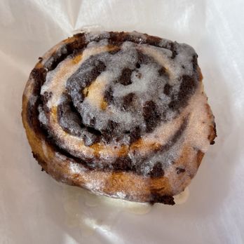 Nadeen's Hermitage Haven - Cinnamon roll - Breakfast & Brunch Near Me - Hermitage, Tennessee