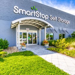 SmartStop Self Storage - Storefront