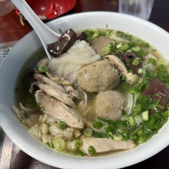 Sunshine Kitchen - 9/10 Kao Piak Sen - Soup Near Me - Sacramento, California Sunshine Kitchen - 9/10 Kao Piak Sen - Soup Near Me - Sacramento, California