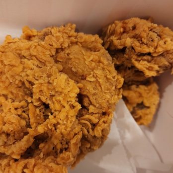 KFC - Crispy Breast & Wing - Fast Food Near Me - Ewa Beach, Hawaii