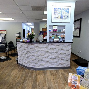 Rock Integrated Health - Front desk, seating area of Rock Integrated Health in Parker, CO - Chiropractors Near Me - Parker, Colorado Rock Integrated Health - Front desk, seating area of Rock Integrated Health in Parker, CO - Chiropractors Near Me - Parker, Colorado