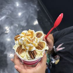Wonders Ice Cream - #16 Butter Pecan Rolled Ice Cream