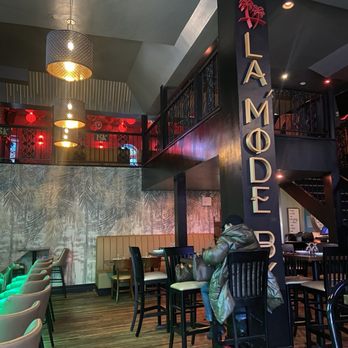 La'Mode BK - Downstairs seating - Asian Fusion Near Me - Brooklyn, New York