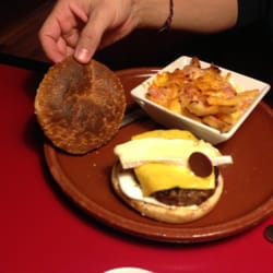 Buffalo Grill - Burned Burger