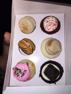 Baked by Melissa by null