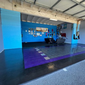 Hawaii Modular Floor - Aircraft Hanger read for take off in Laeia - Flooring Near Me Hawaii Modular Floor - Aircraft Hanger read for take off in Laeia - Flooring Near Me