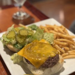 The Grape Taste Restaurant - Cheddar Cheese Burger