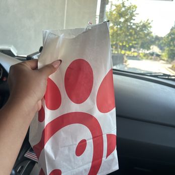 Chick-fil-A - :) - Fast Food Near Me - Long Beach, California