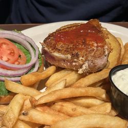 J.R. Cash's Grill and Bar - Tuna Blackened Tuna Sandwich