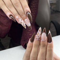 2Q Nail and Spa