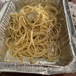 Vinny’s Pizza & More - Garlic spaghetti