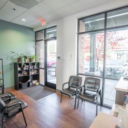 Therapeutic Associates Scholls Physical Therapy - Waiting Room