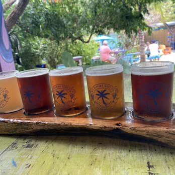 Florida Keys Brewing - Beer flight - Breweries Near Me - Islamorada, Florida