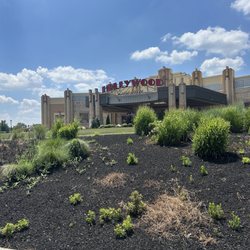 Hollywood Casino Toledo - Front door not to be used