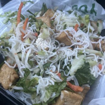 Kim Phuong - Tofu vermicelli salad - Vietnamese Near Me - Renton, Washington