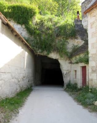 Cave des Roches by null