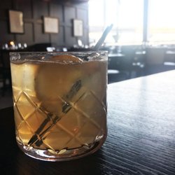 J Gilbert's - Horsefeather Cocktail