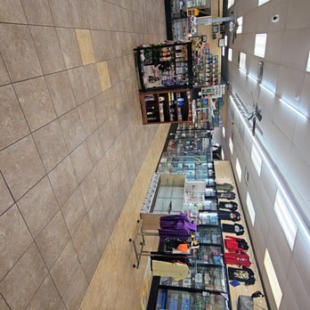 Rob's Smoke Shop - Tobacco Shops Near Me - Phoenix, Arizona