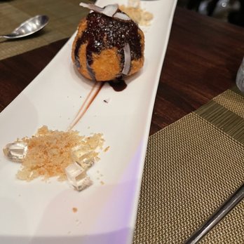 Dragons Oriental Dining - Coconut fried ice cream - Asian Fusion Near Me - Cancún, ROO